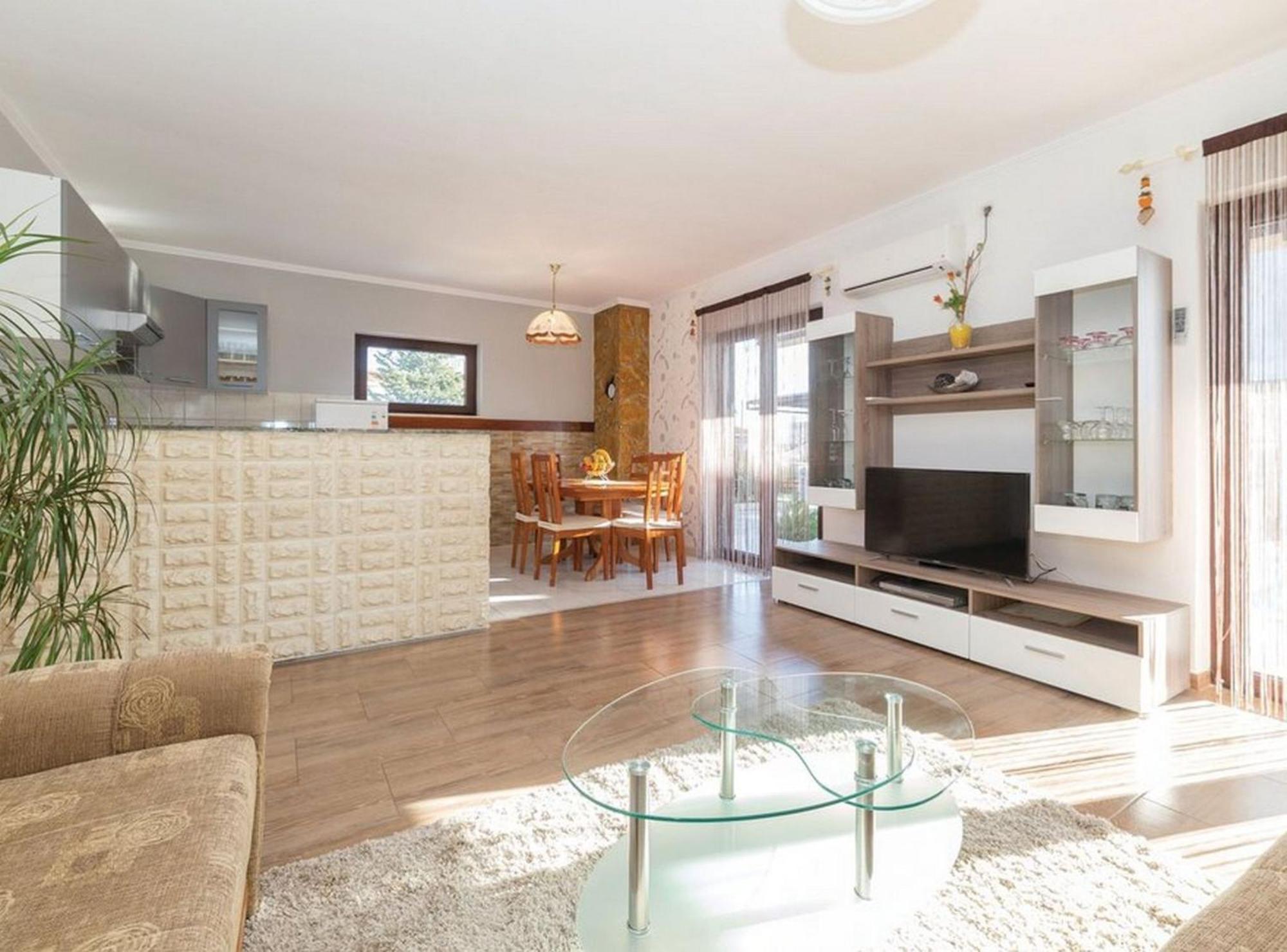 Cozy Nook Apartment Kastel Stari Kaštela Esterno foto